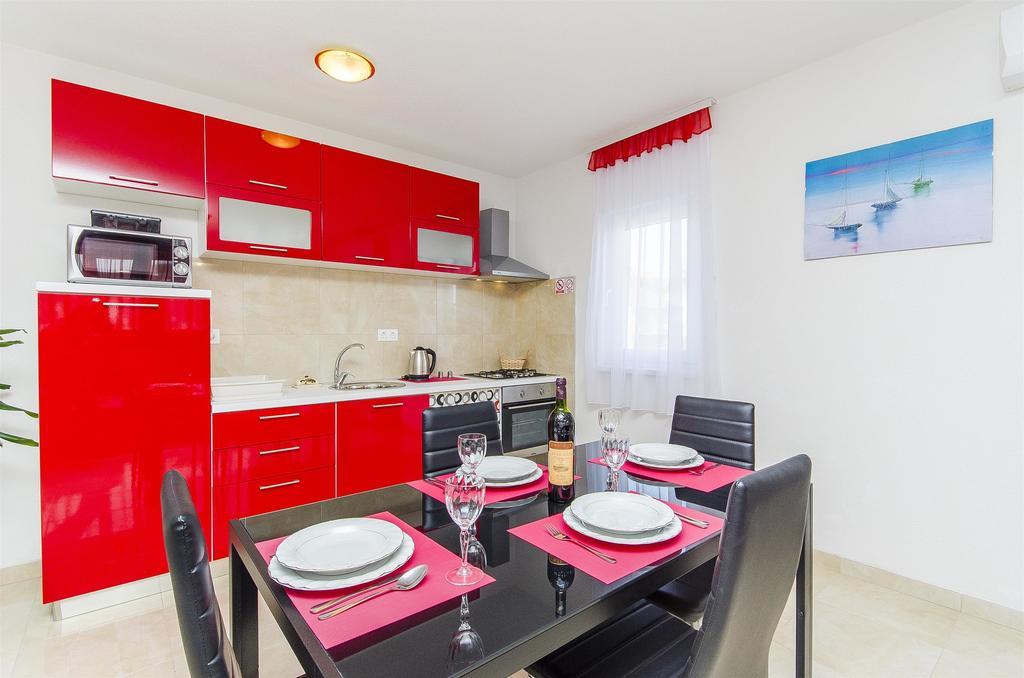 טרוגיר Apartments Branka מראה חיצוני תמונה
