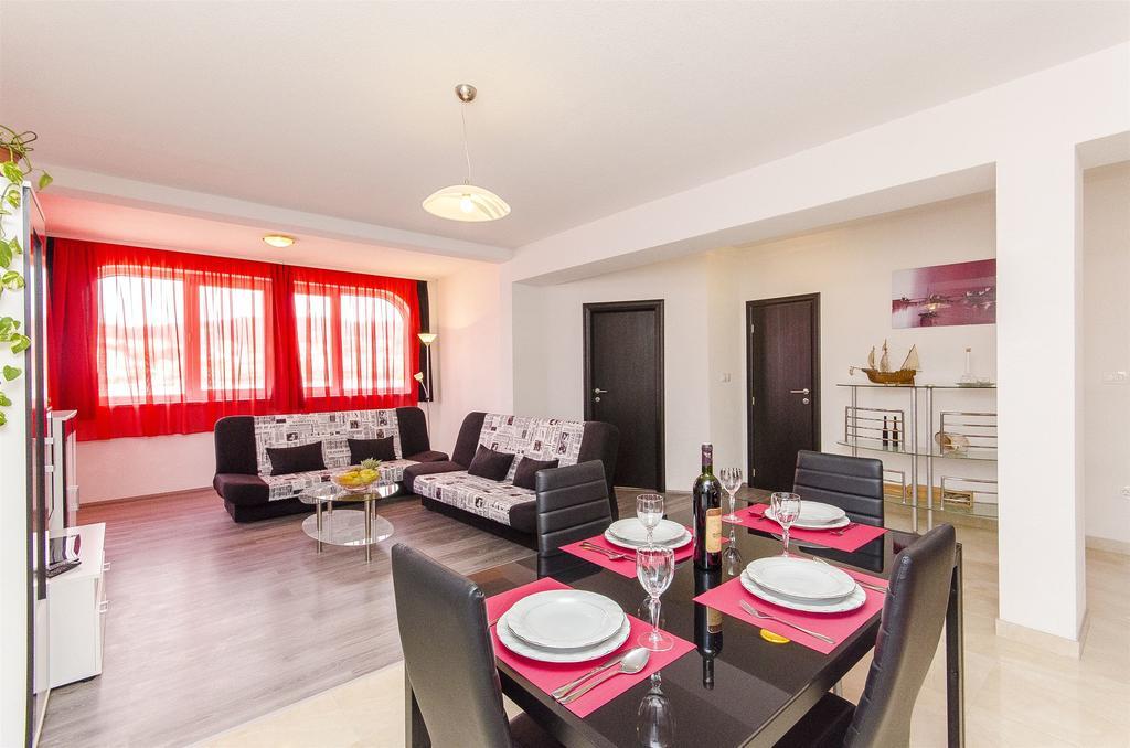טרוגיר Apartments Branka מראה חיצוני תמונה
